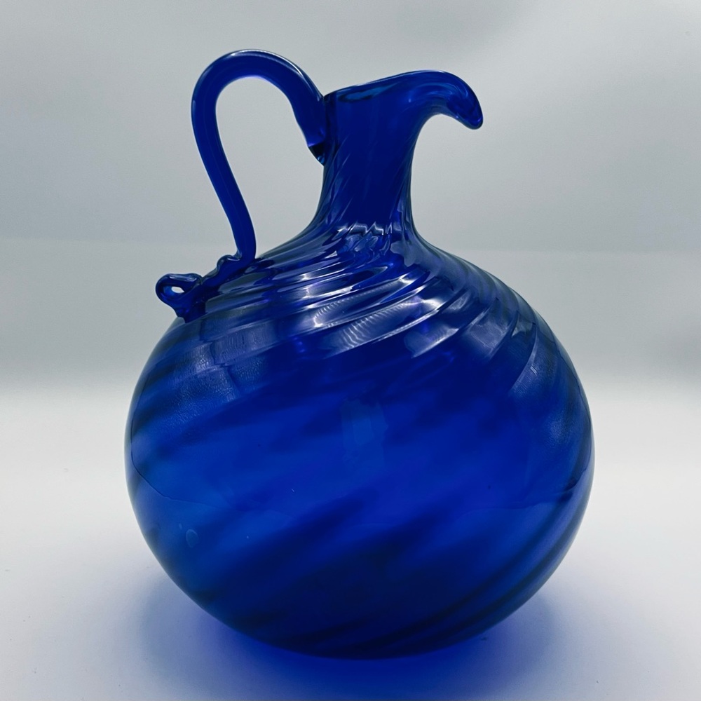 Pairpoint cobalt pitcher vase.
